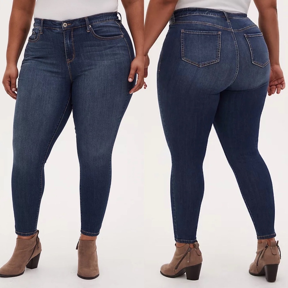 Torrid Dark Wash High Rise Skinny Jeans Size 26 SHORT